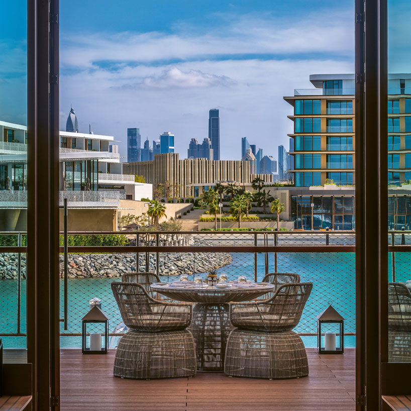 bulgari hotel dubai restaurants